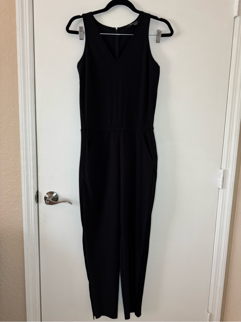 Athleta Brooklyn Jumpsuit Black Sleeveless V-Neck Travel Pants Size 2 - Picture 2 of 15